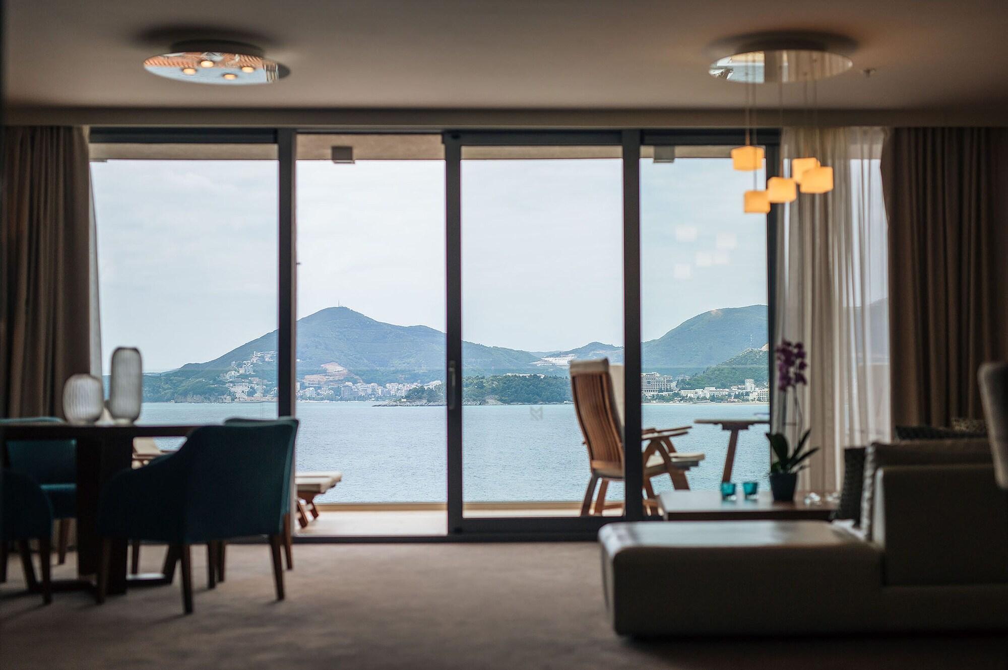 Maestral Resort & Casino Sveti Stefan Bagian luar foto
