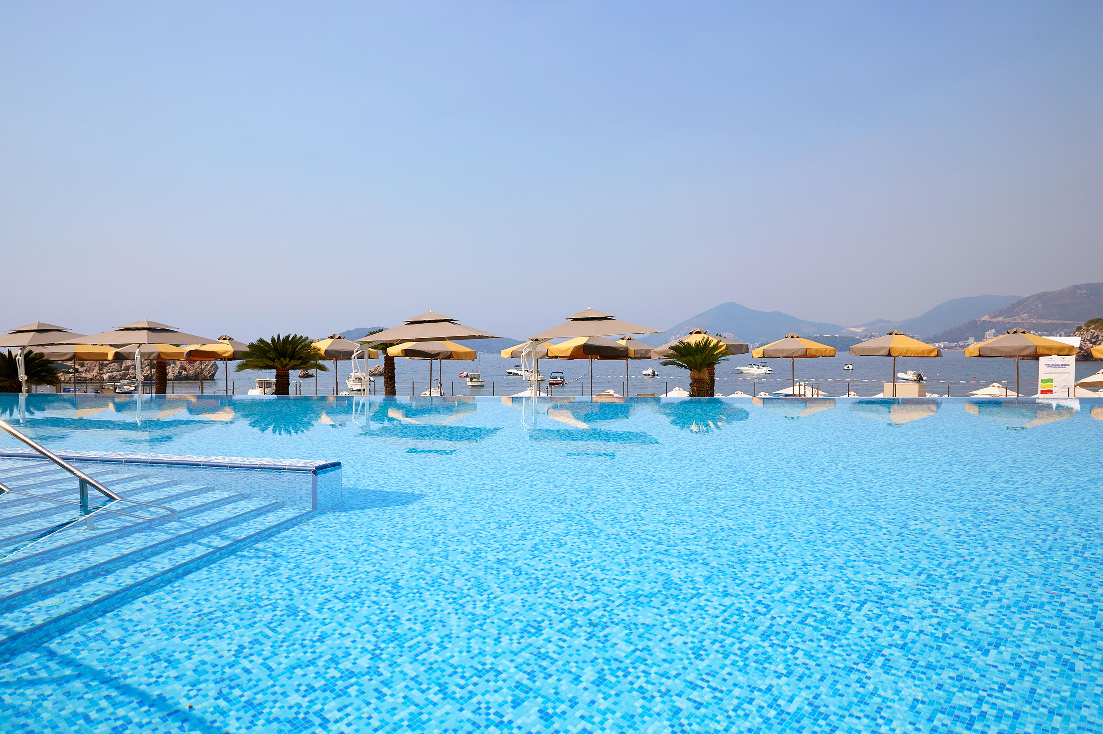 Maestral Resort & Casino Sveti Stefan Bagian luar foto