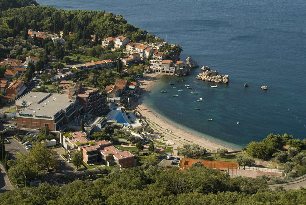 Maestral Resort & Casino Sveti Stefan Bagian luar foto