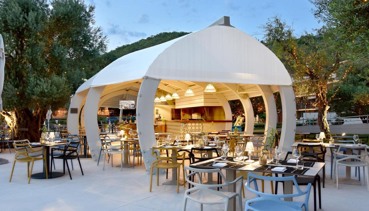 Maestral Resort & Casino Sveti Stefan Bagian luar foto